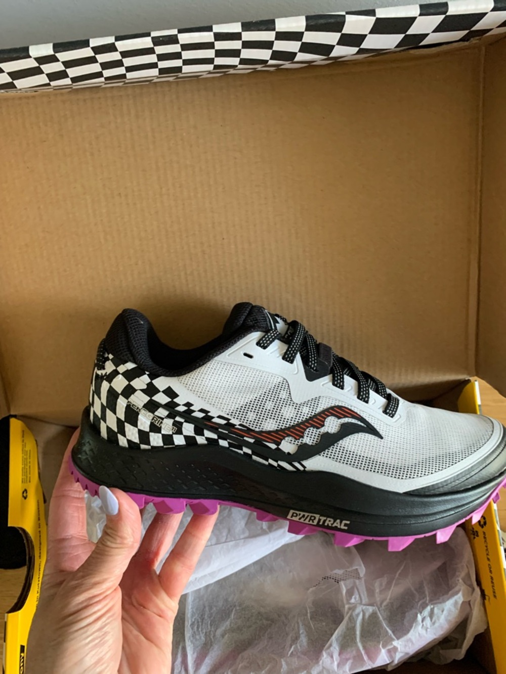 Saucony Peregrine 11